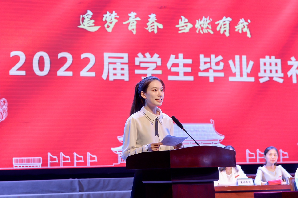 说明: E:\3.学工处\2022年\2022届毕业季\0615图片\_LXM4451.jpg